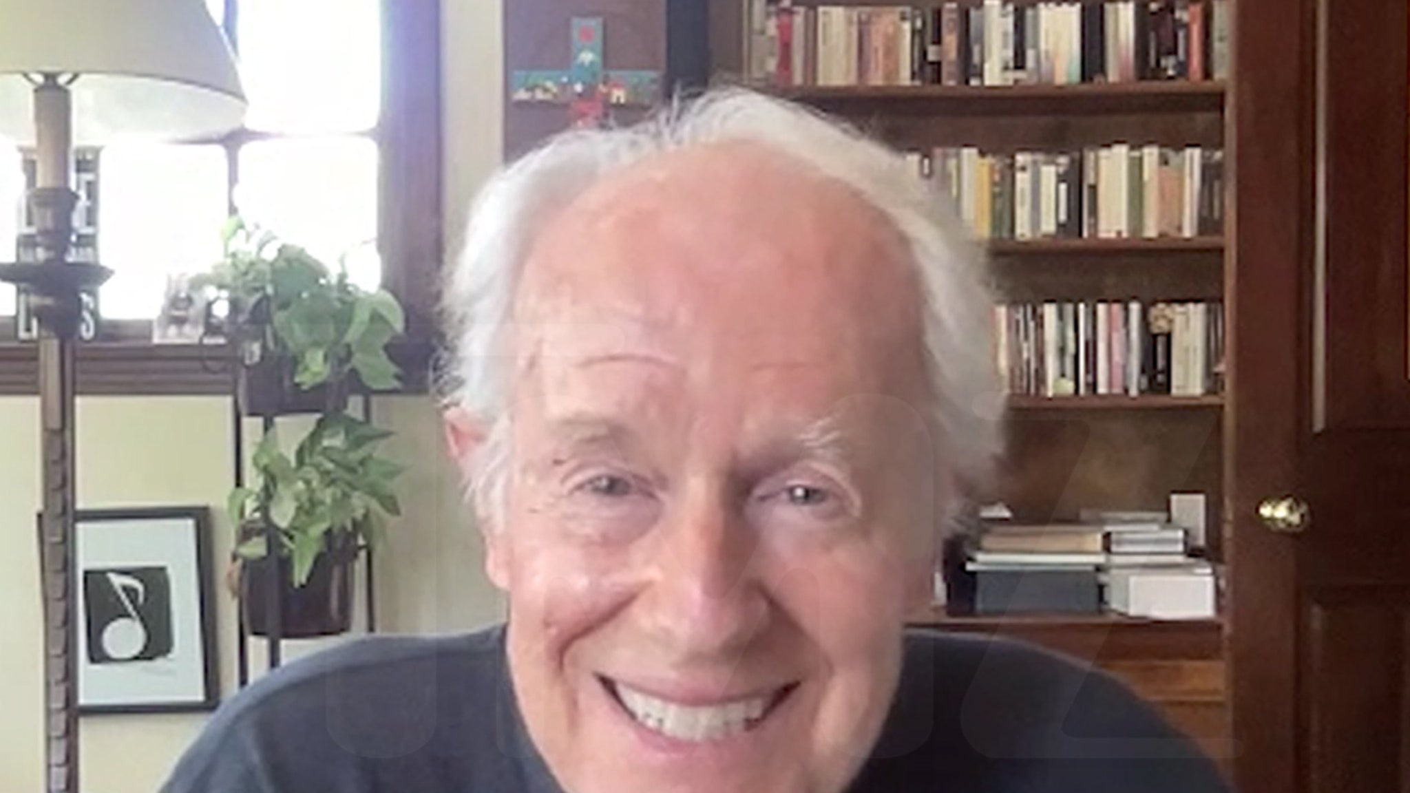 'M*A*SH' Actor Mike Farrell Shares