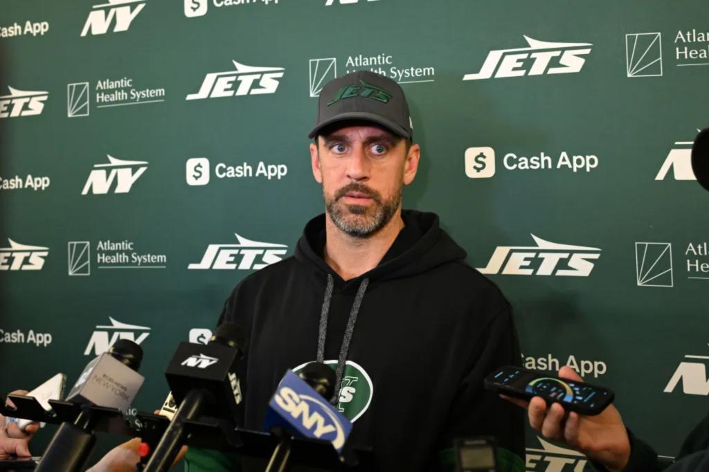 Steelers settle Aaron Rodgers' jersey number after | Sports News