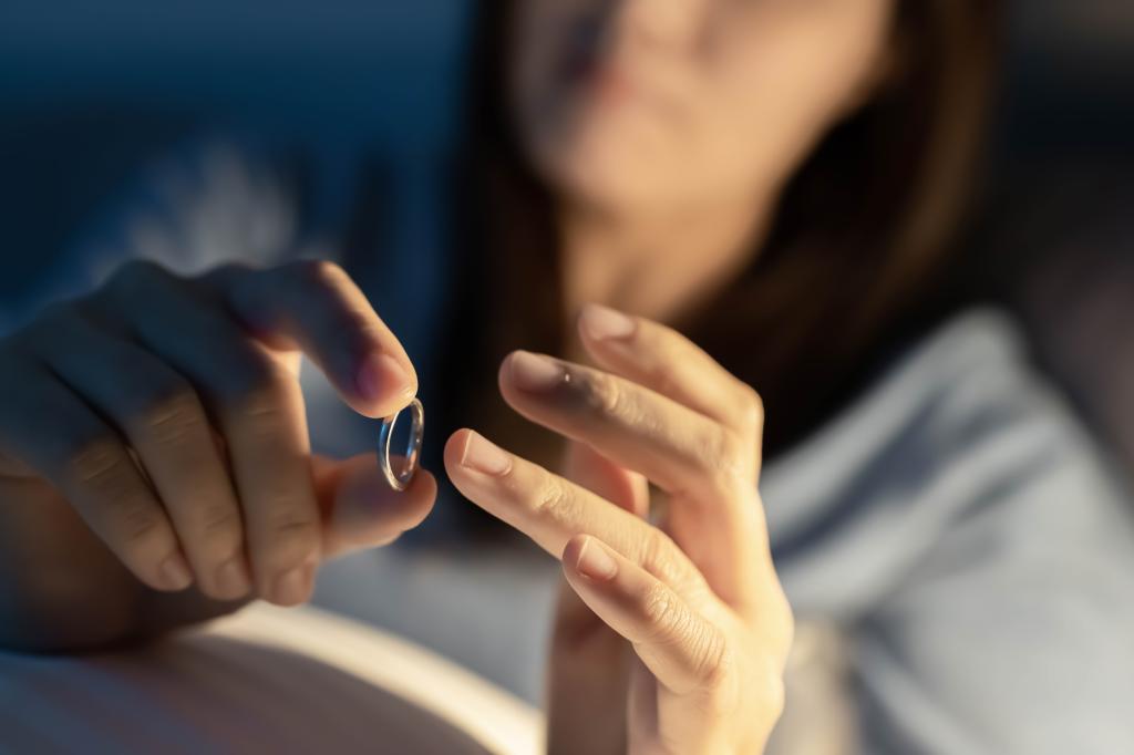The love of my life died in my apartment — I'm | Lifestyle News