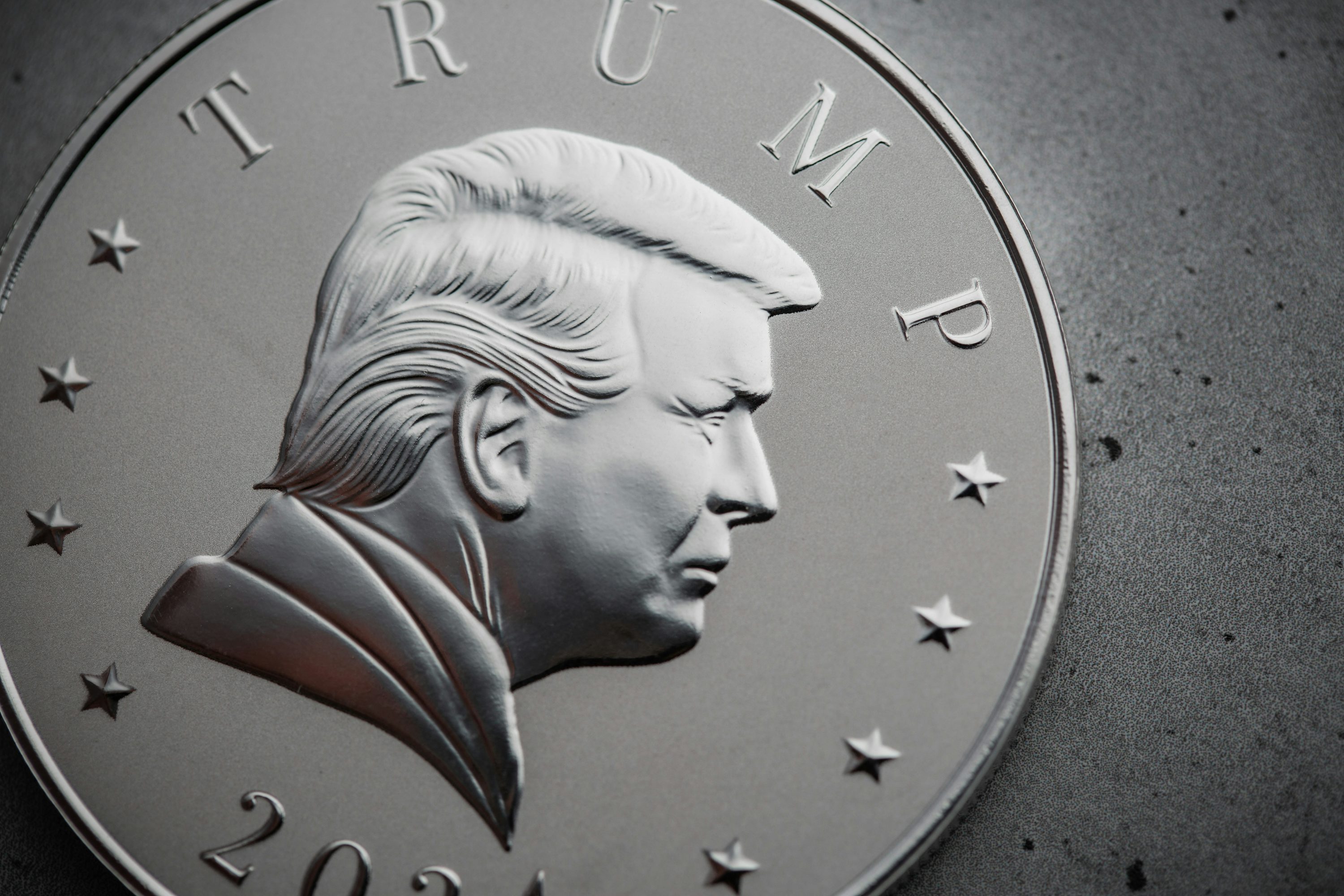 TRUMP Token In Trouble? Over $4 Million Liquidity | Crypto News