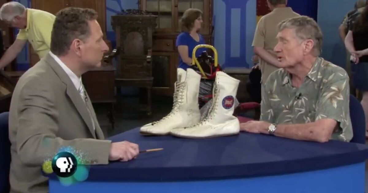Antiques Roadshow guest left dismayed over item's | TV Shows