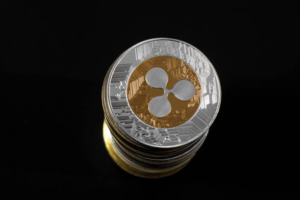 Crypto Analyst Warns XRP Investors Amid Market