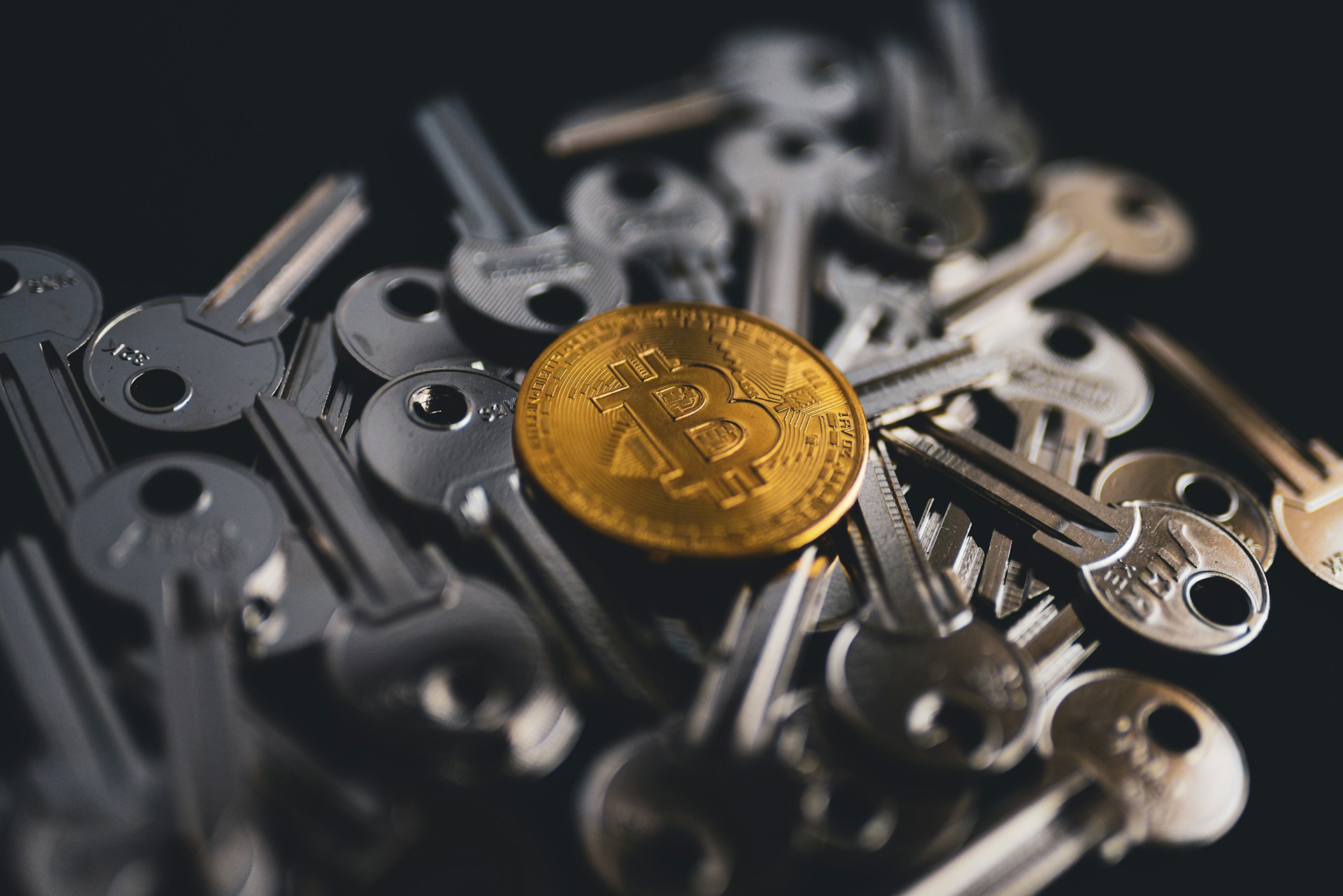Bitcoin Derivatives Data Signals Fear As Binance