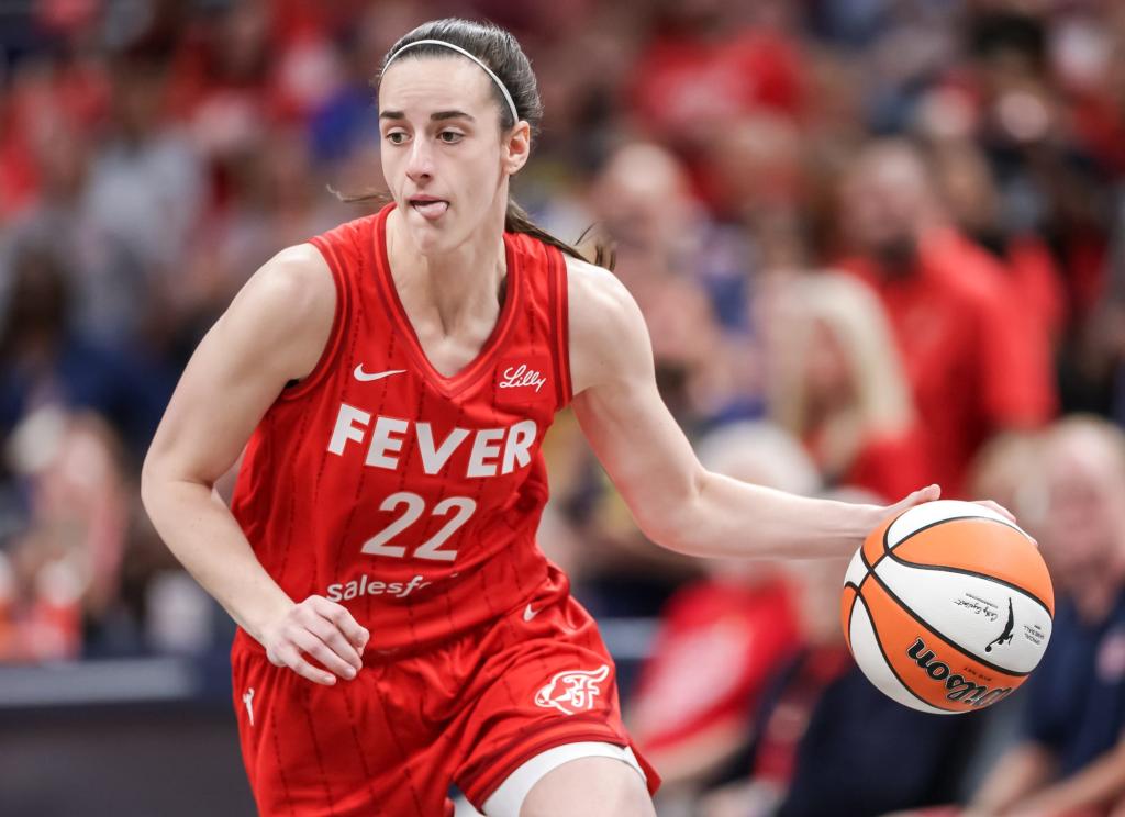 Caitlin Clark rookie card sells for whopping $317K | Sports News