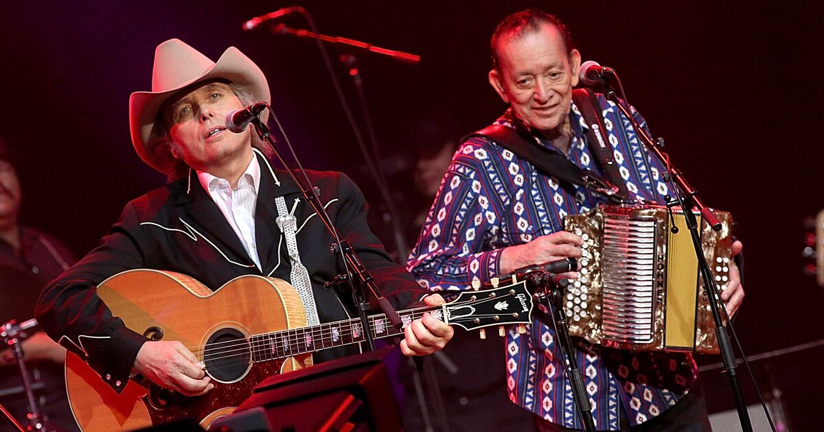 Country music icon pays tribute to friend after his | Music News