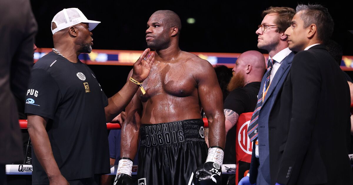 Daniel Dubios' coach shows true colours as he | Boxing News