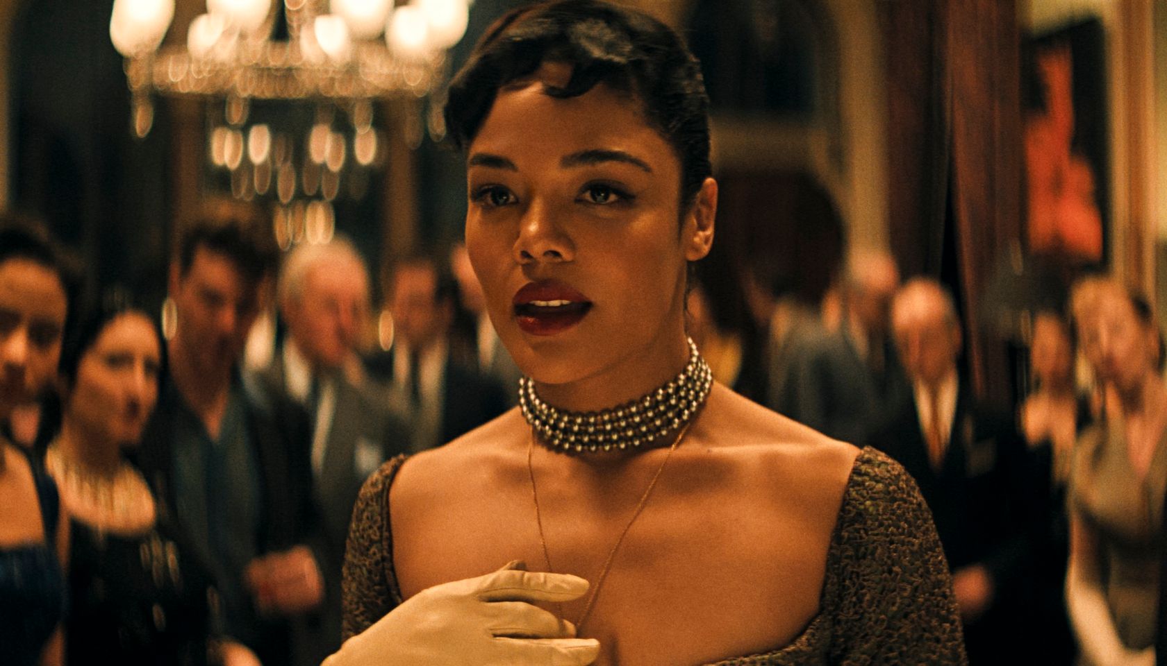 Delicious Decadence With A Dollop Of Debauchery: | Gossip Wire