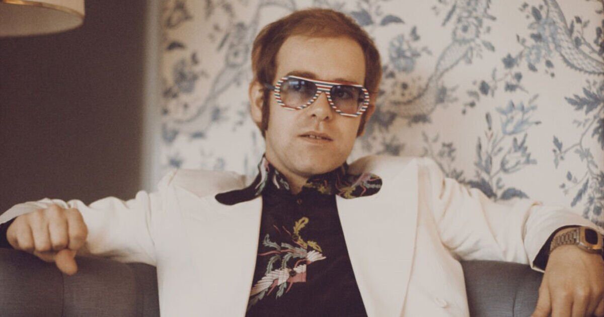 Elton John had no cash leaving fiancée to pay for | UK News