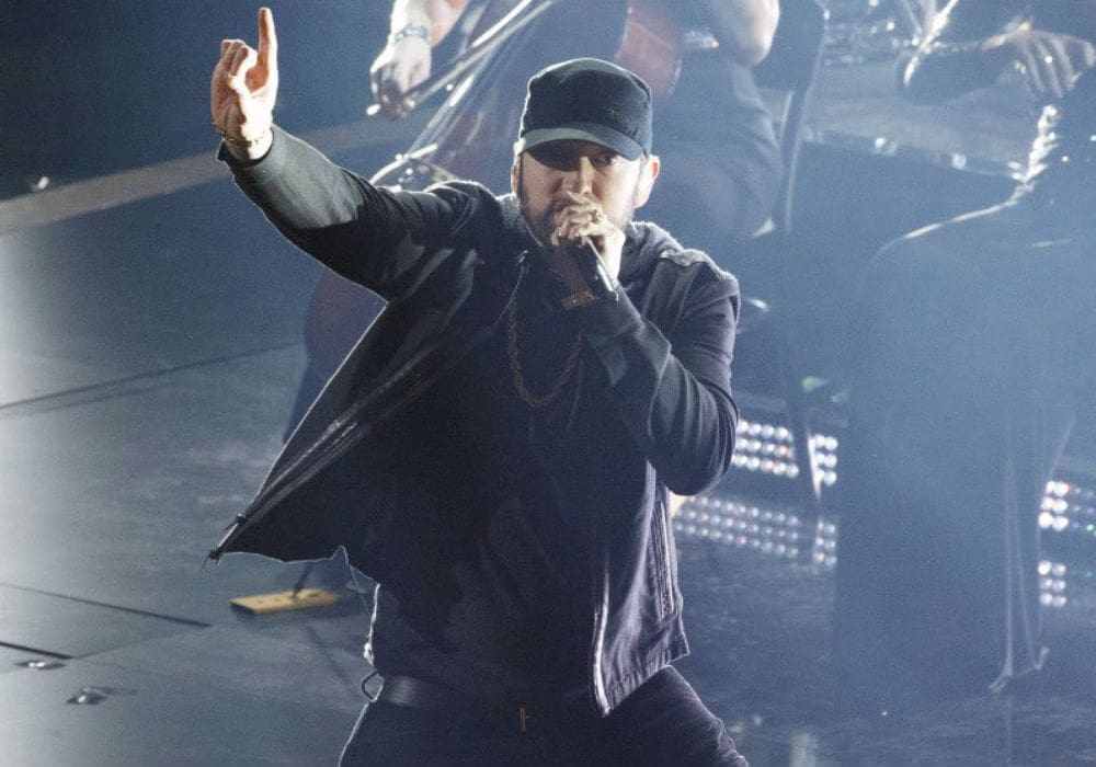Eminem Stan Lookalike Contest Sparks Frenzy In NYC | Gossip Wire News