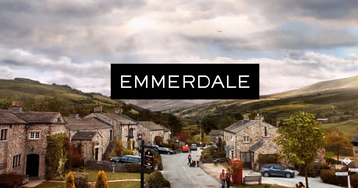 Emmerdale star brands Corrie cast 'unfriendly' in jibe | UK News