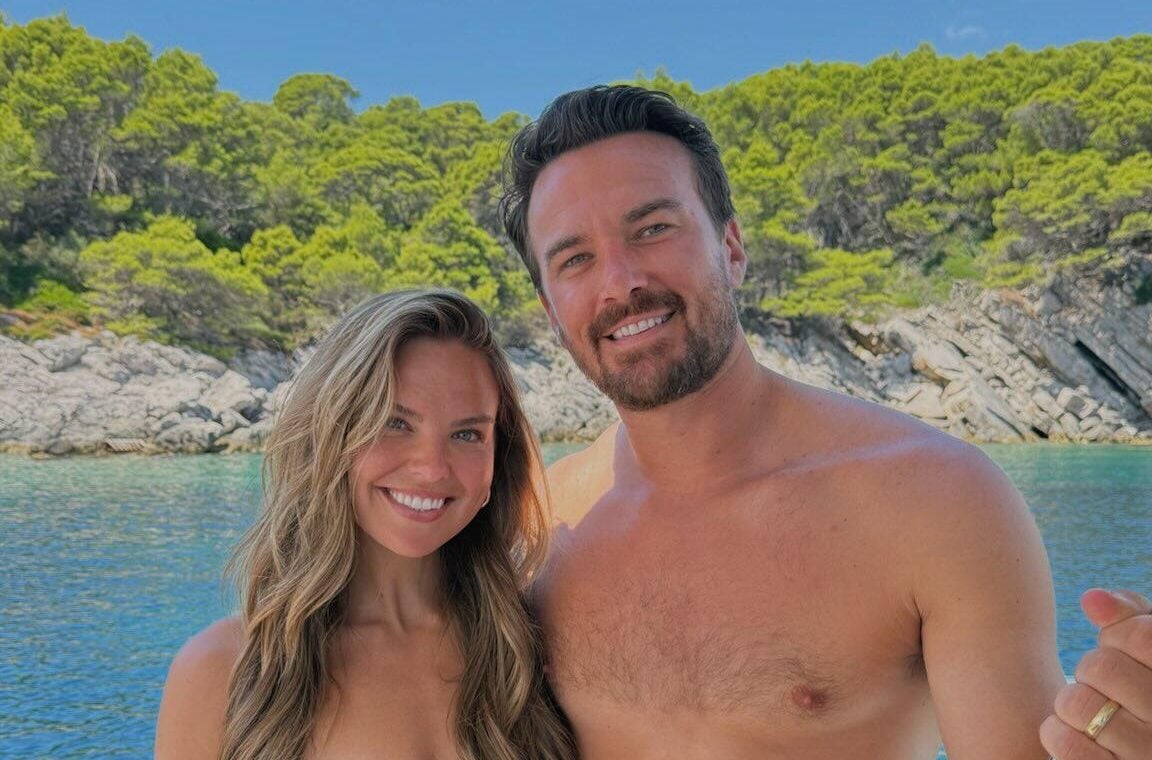 Hannah Brown Celebrates Honeymoon Bliss With | Gossip Wire News