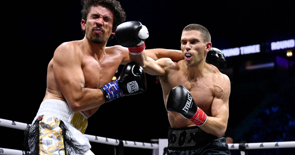 Joey Essex wins debut boxing fight in brutal | Boxing News