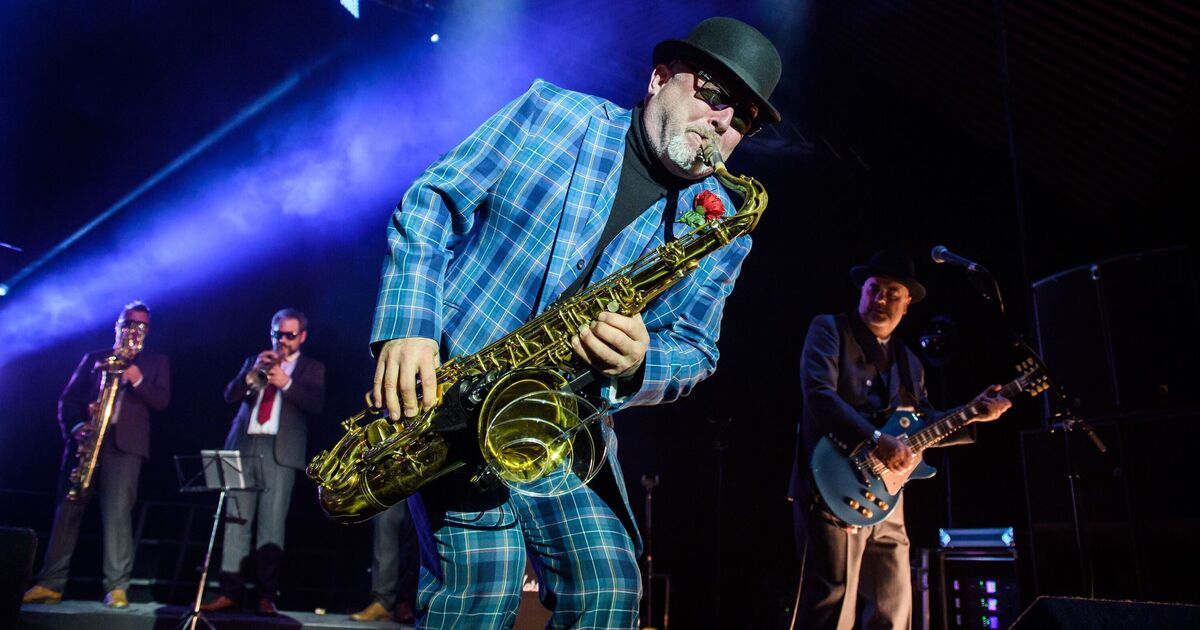 Madness guitarist Chris Foreman shares 'worst symptom' | UK News