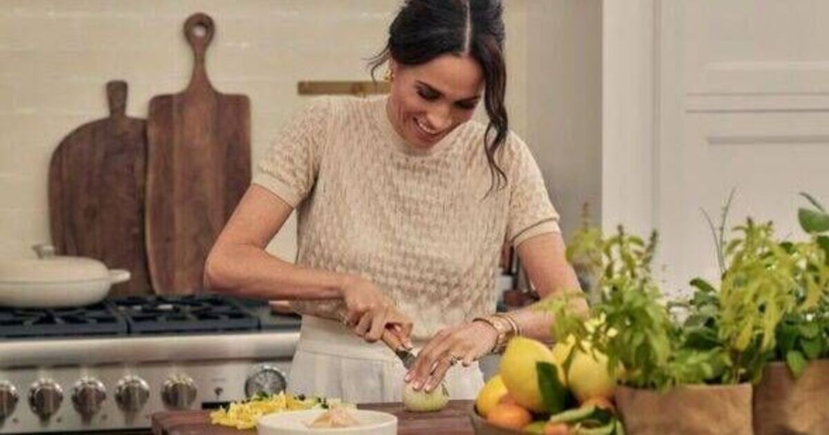Meghan Markle's awkward response as Netflix guest | TV Shows