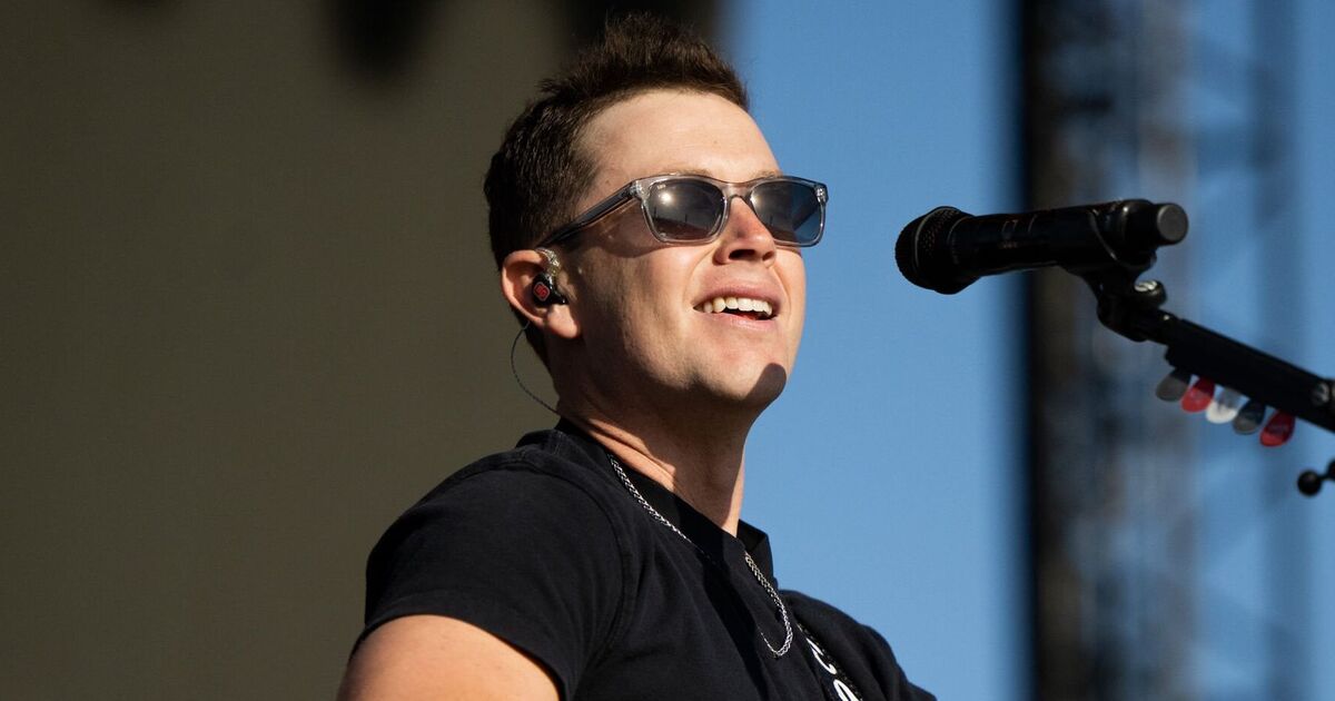 Scotty McCreery reveals heartwarming reason for career | Music News