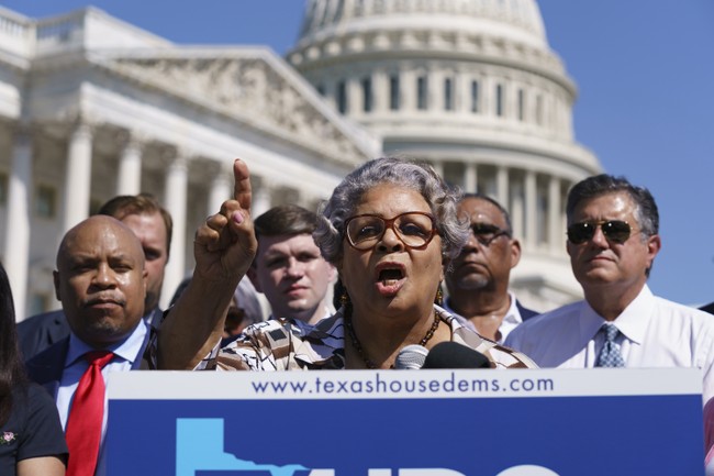 Texas Dems Run to Illinois to Deny a Quorum for