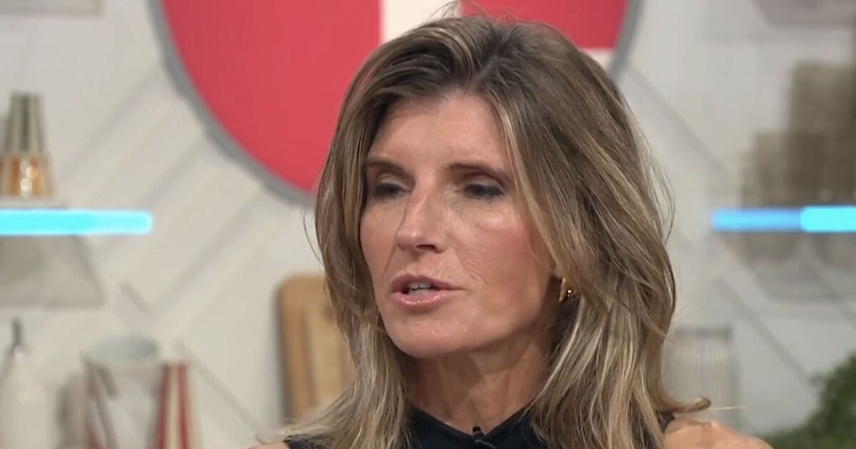 Amanda Owen makes dig at ex Clive as she shares bizarre | UK News