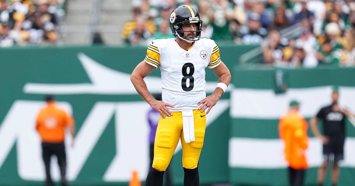 Bold Aaron Rodgers claim produces tense moment | NFL News
