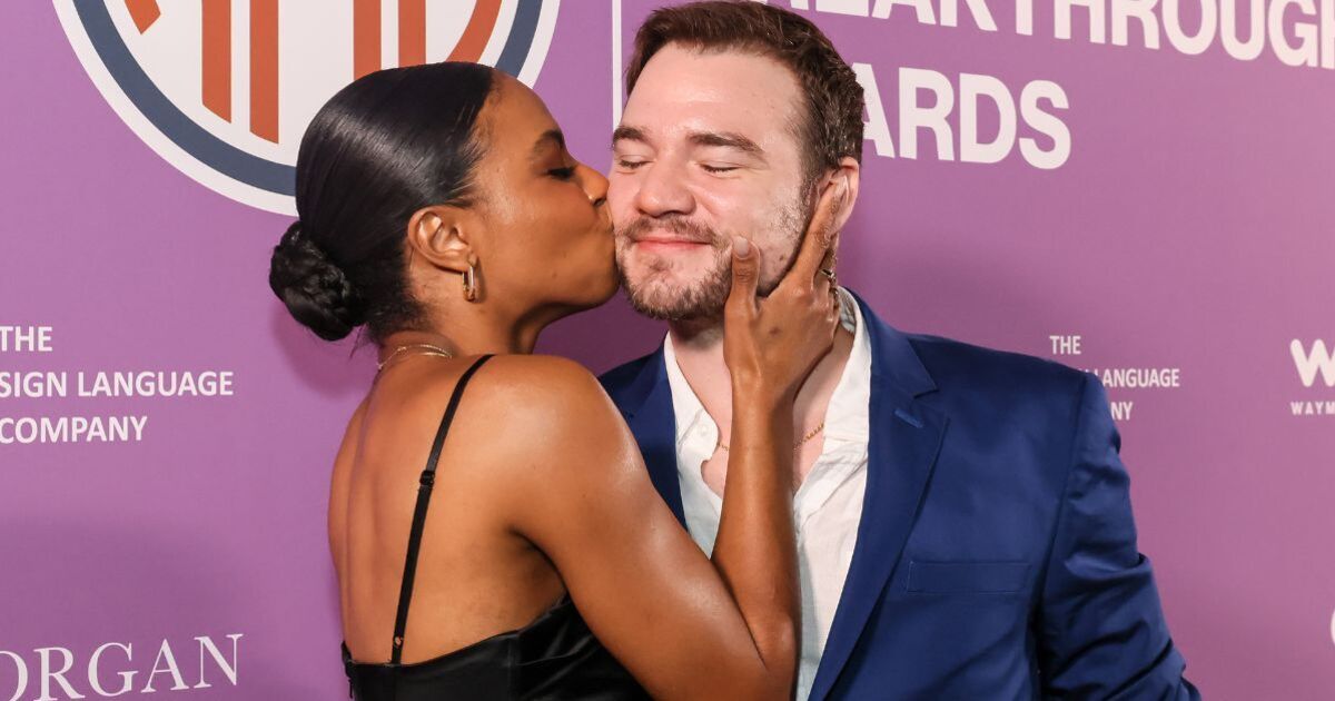 DWTS celebrities who dated their pro partners - TV | TV Shows