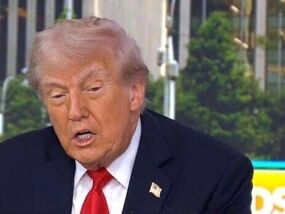 Fox News issues 'breaking alert' as Trump | Latest US News