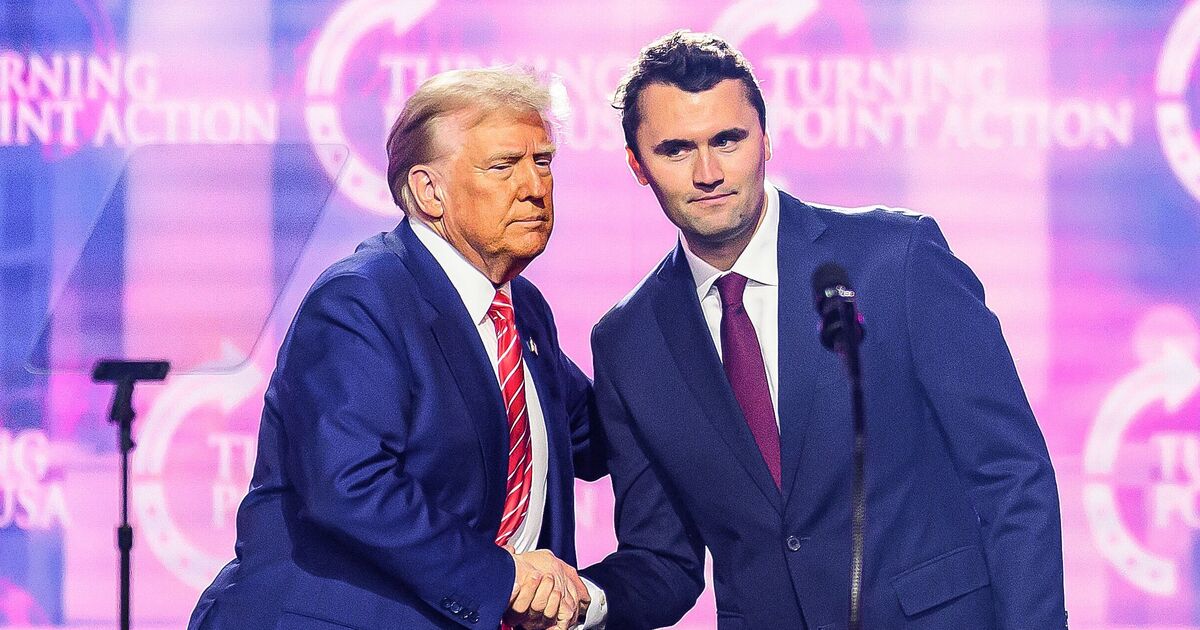 Fox News pauses show for major Donald Trump | TV Shows