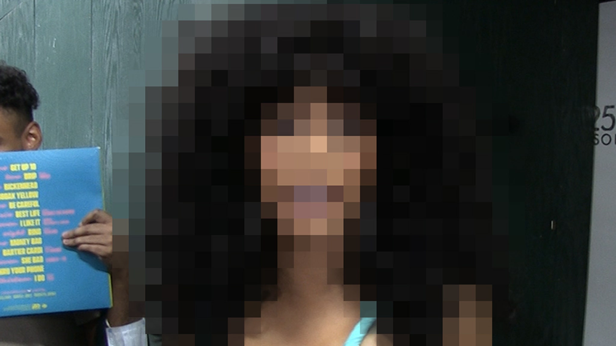 Guess Who This Glammed-Up Rapper Is!