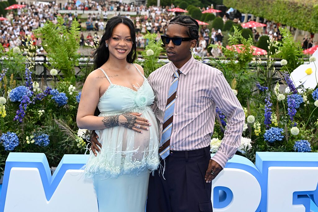 It’s A Girl! Rihanna Welcomes Third Child, First | Gossip Wire