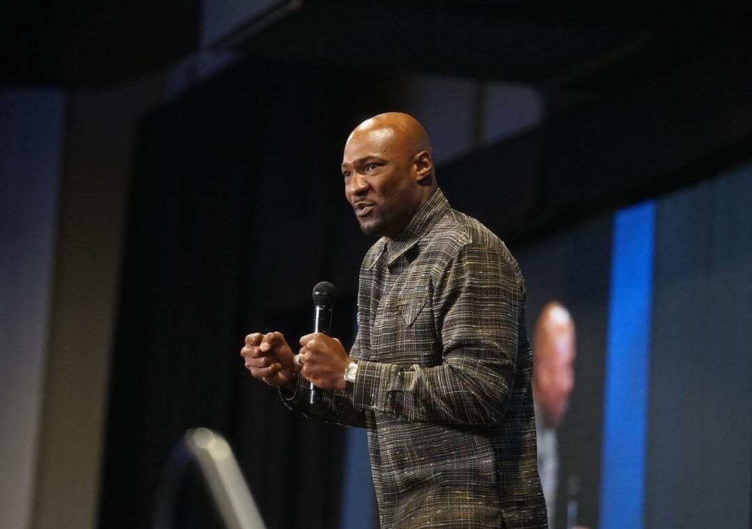 Keion Henderson Delivers Powerful Sermon On | Gossip Wire News