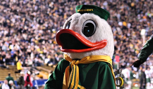 Oregon Ducks Coach Responds to Erika Kirk's