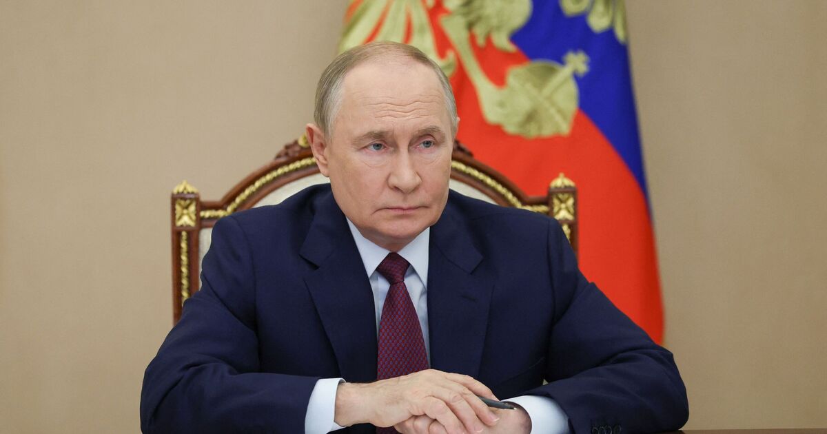 Putin ‘using Hitler’s WWII detonators’ in deadly | Political News