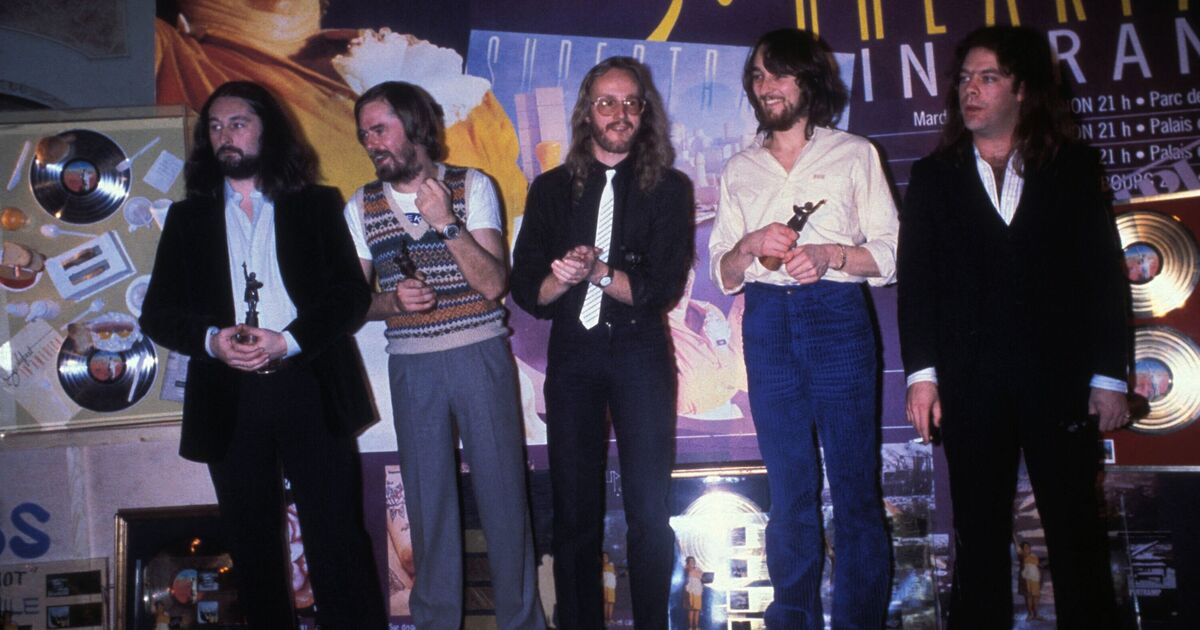Singer of legendary 70s rock band dies aged 81 - Music | Music News
