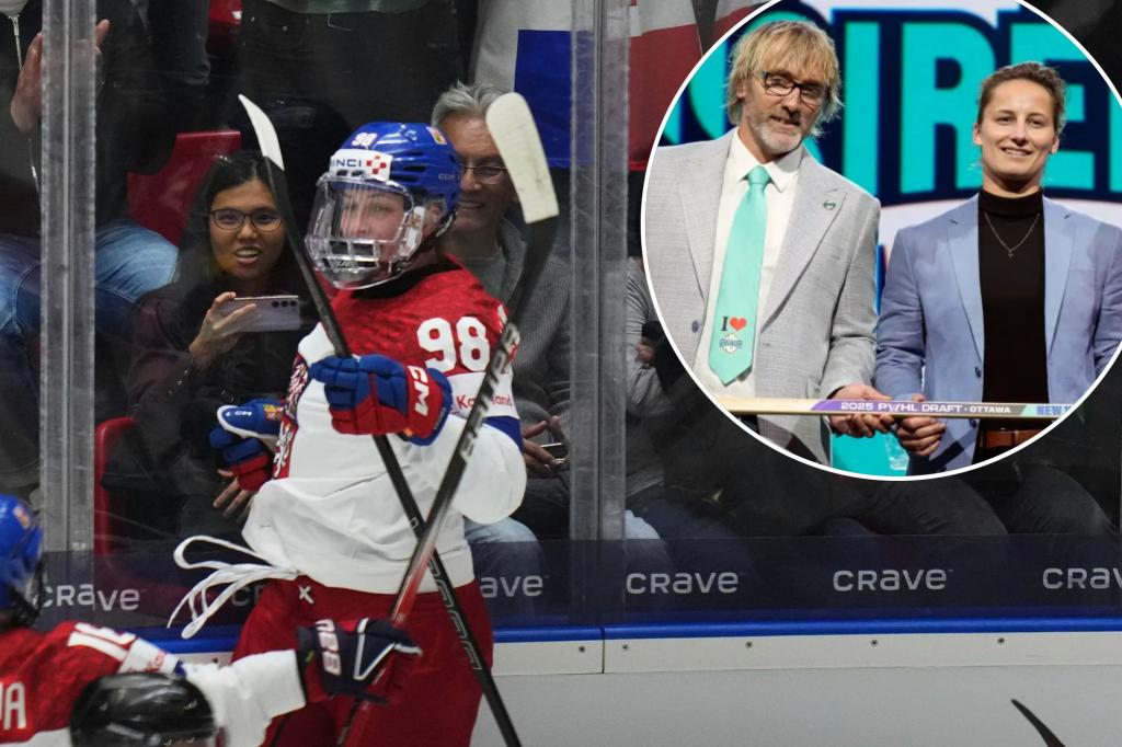 Sirens lock up top pick Kristýna Kaltounkova with | Sports News