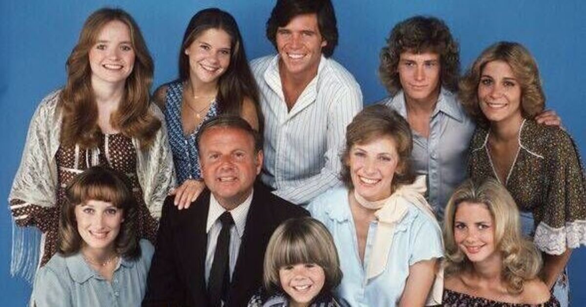 Sitcom legend earning $1M a year ended up sleeping | TV Shows