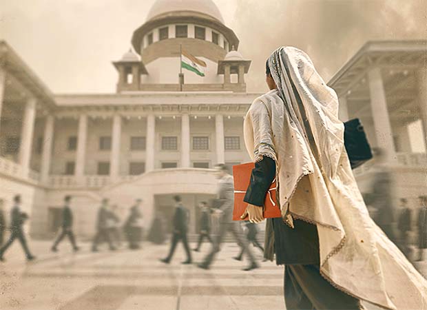 Yami Gautam Dhar walks into the Supreme Court in | Indian movie News