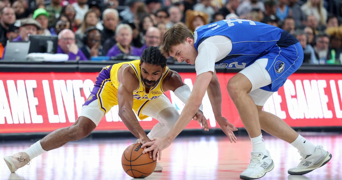 Gabe Vincent is hot from three in Lakers'