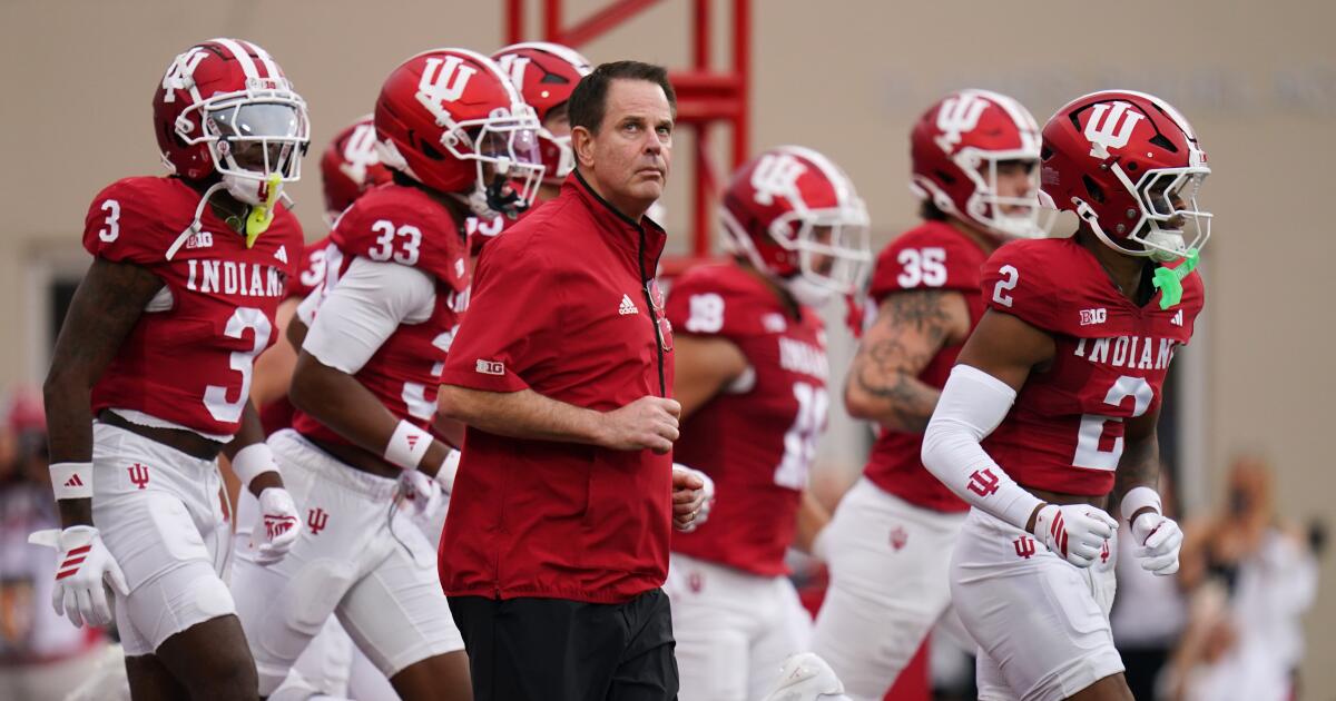 Indiana's Curt Cignetti praises UCLA football as