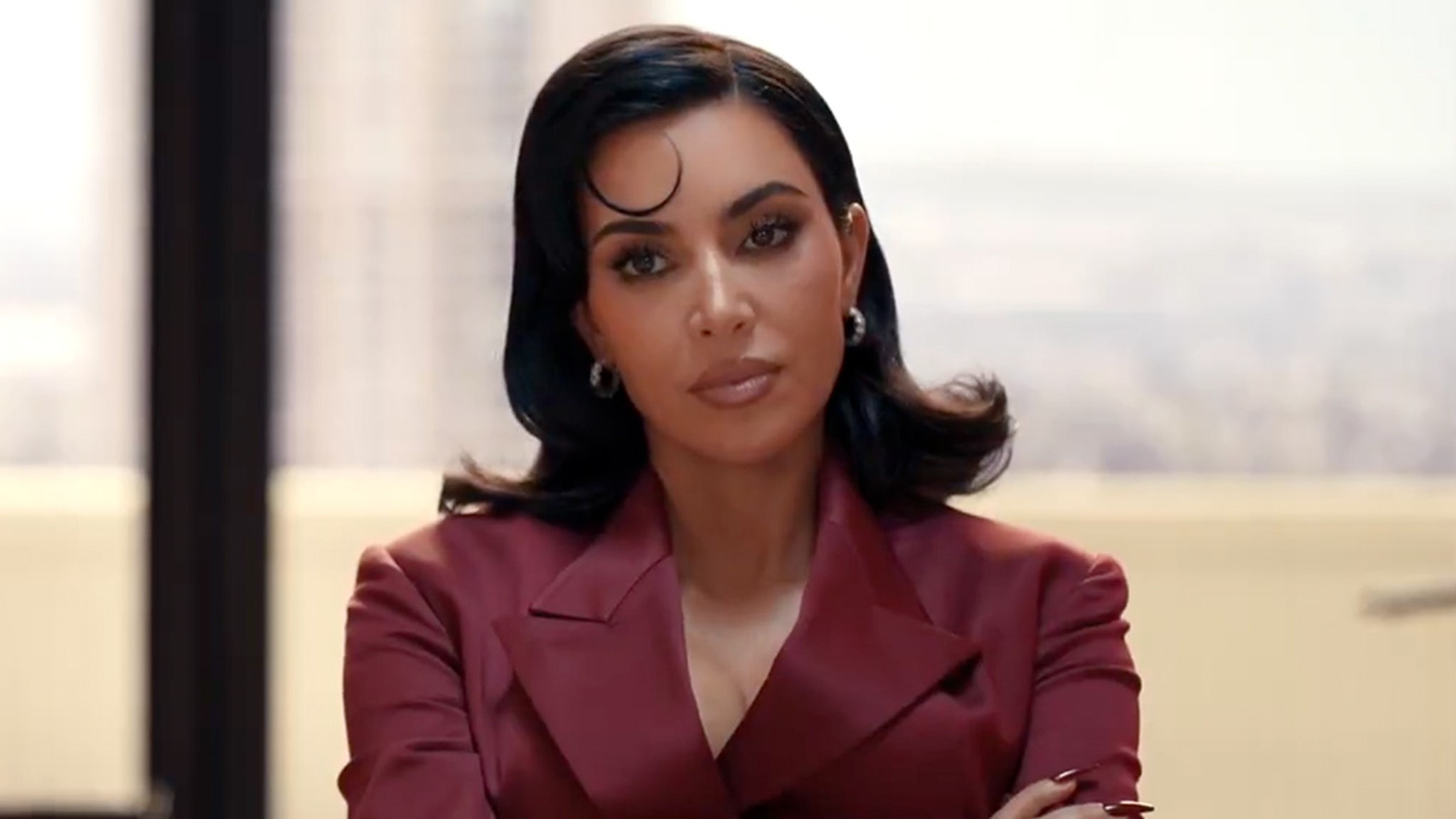 Kim Kardashian Hits Red Carpet for Ryan