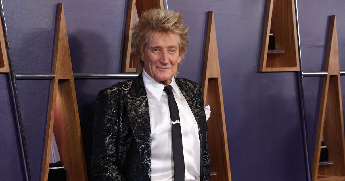 Rod Stewart, 80, shares blunt 8-word remark about his | Music News