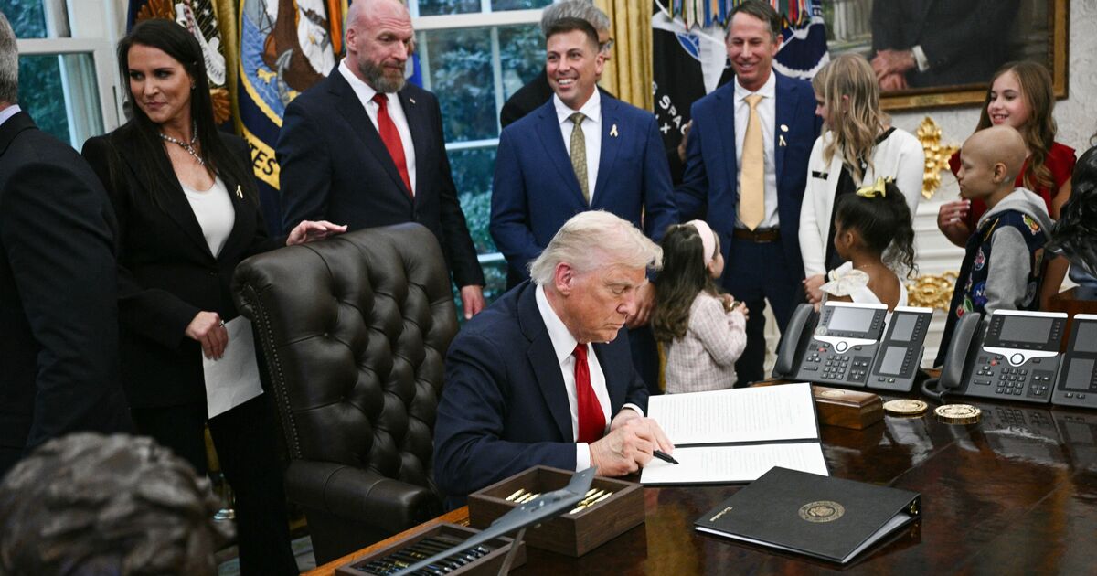 Trump shares rare heartwarming moment with | Political News