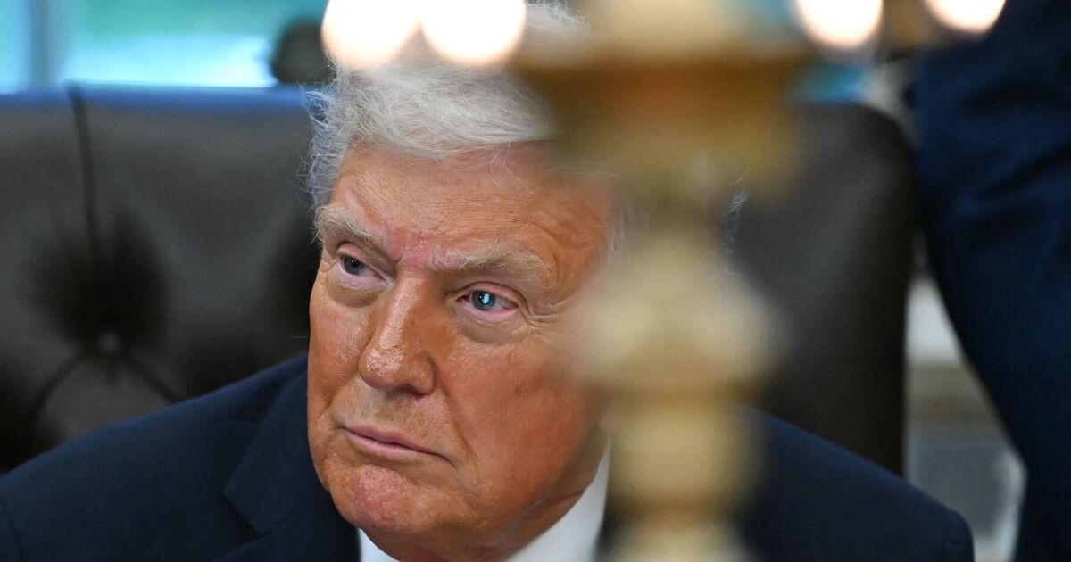 Trump's four-world message to Putin as peace