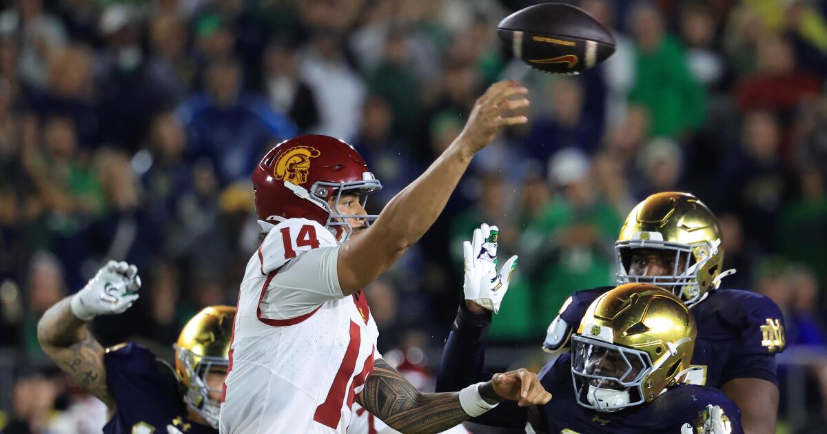 USC's playoff hopes take a big hit in loss to