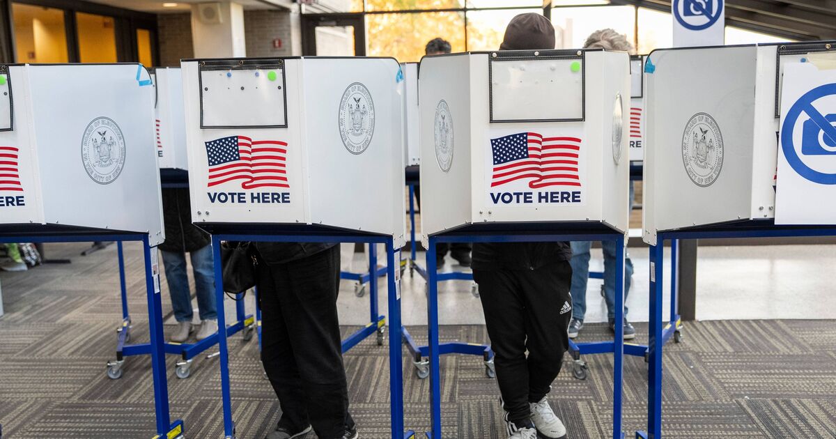 How do I vote in New York City's mayoral election?