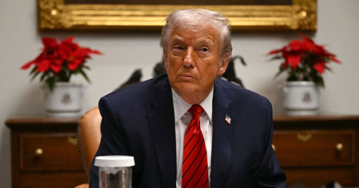 Trump spouts 'Russian talking point' as he calls | Political News