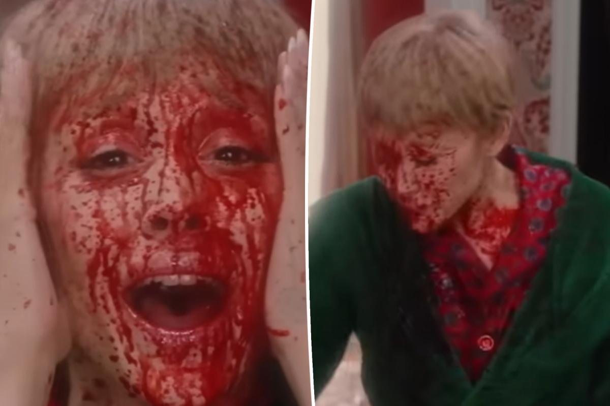 Ariana Grandes one request for SNL sketch