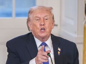 Fox News abruptly stops show for breaking alert after | Latest US News