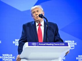 Fox News fans turn against President Trump as he rages | Latest US News