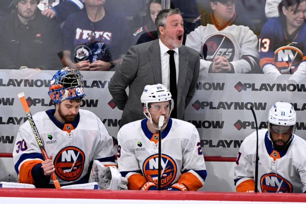 Patrick Roy denies early goal pull was due to | Sports News