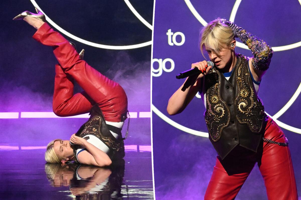 Robyn mocked for performance of new single on