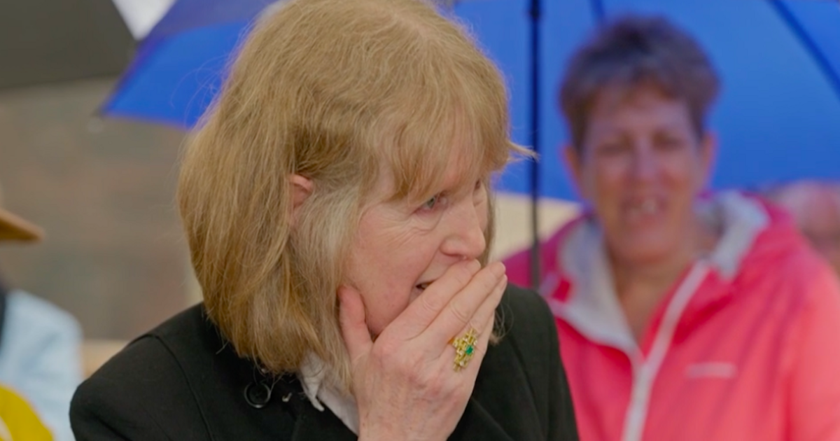 Antiques Roadshow guest apologises for ‘nearly | UK News