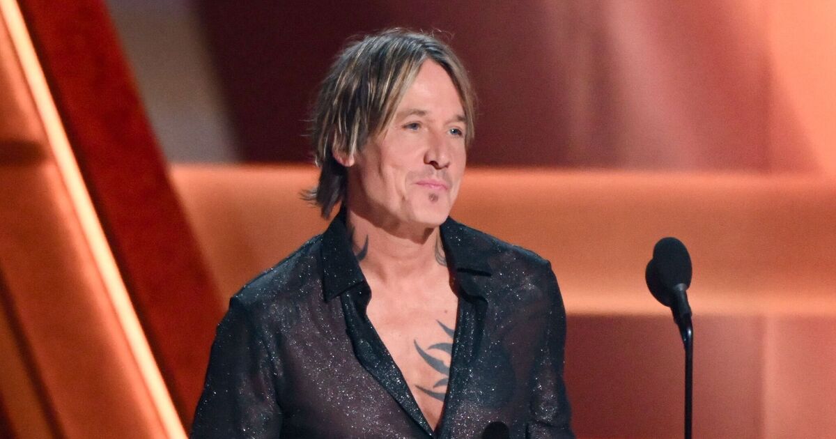 Country singer, 26 breaks silence on relationship with | Music News